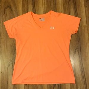 Ladies UA shirt